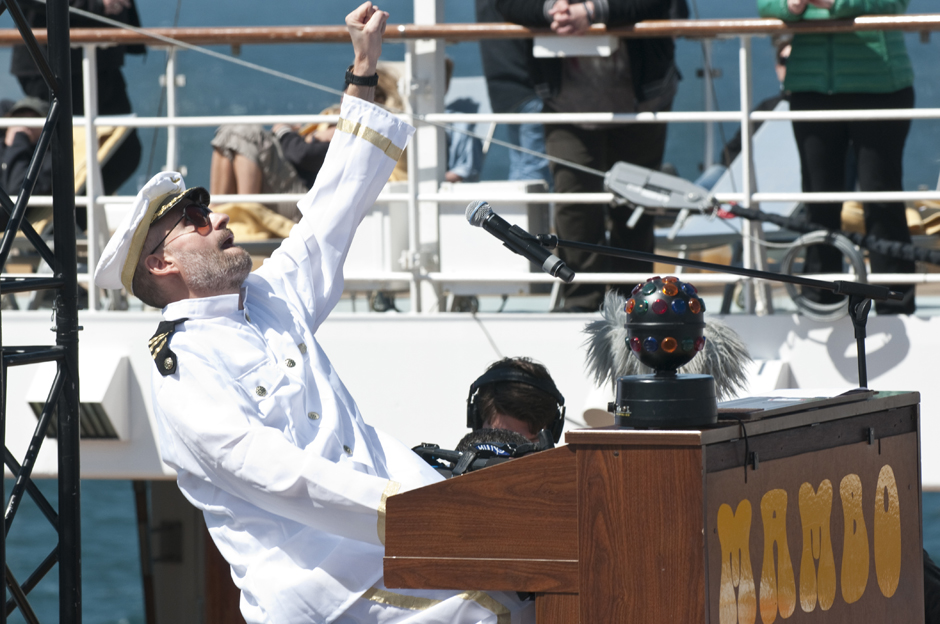 Mambo Kurt live, Full Metal Cruise 2013