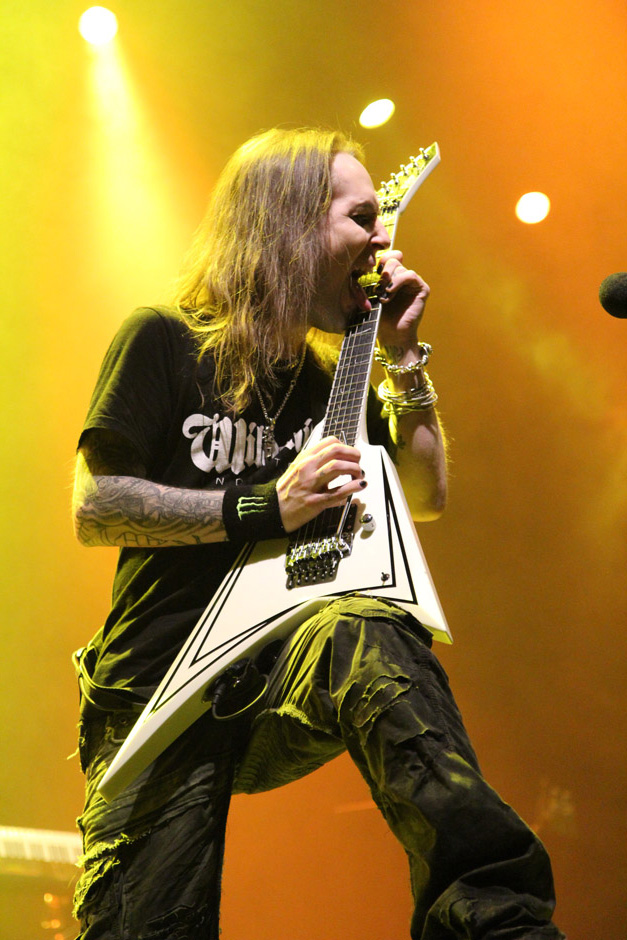 Children Of Bodom live, Earshakerday 2012