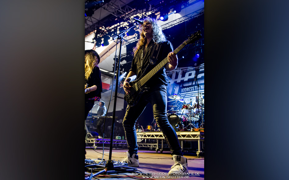 H.E.A.T. beim HiRock Festival 2013