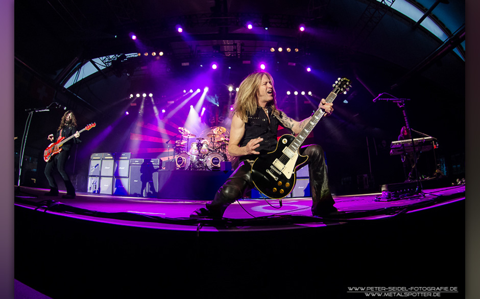 Whitesnake beim HiRock Festival 2013