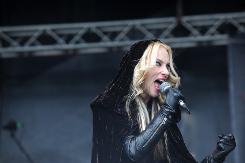 Huntress auf dem Metalfest 2012, Dessau