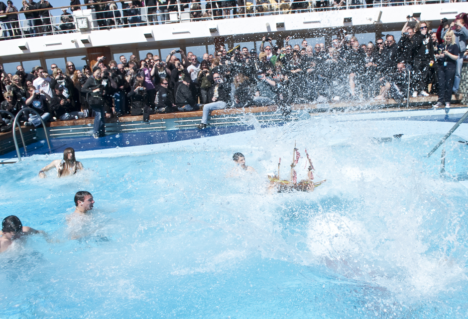 Full Metal Cruise 2013, Atmo