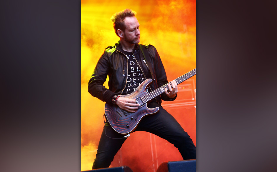 Niklas Sundin von Dark Tranquility: 'Nothing much. Good health for my close ones and a large selection of chocolate on the...