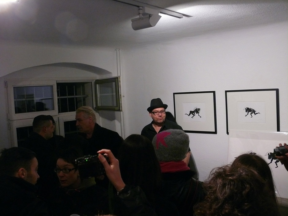 In stillen Nächten: Vernissage mit Rammsteins Till Lindemann