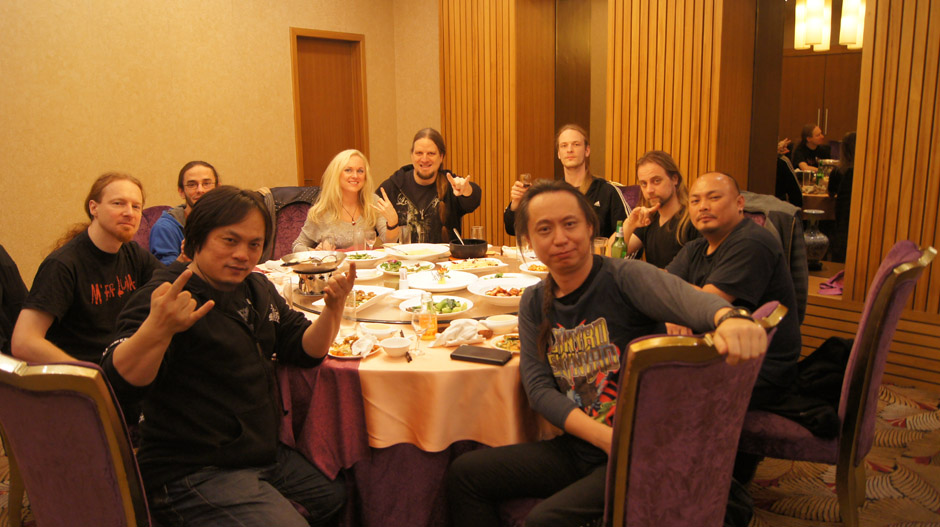 Leaves’ Eyes + Atrocity in Peking