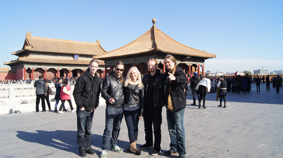 Leaves’ Eyes + Atrocity in Peking