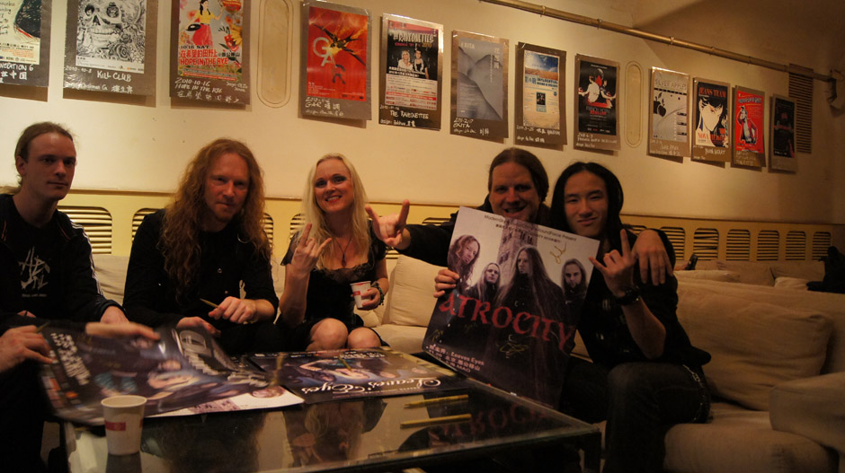 Leaves’ Eyes + Atrocity in Peking