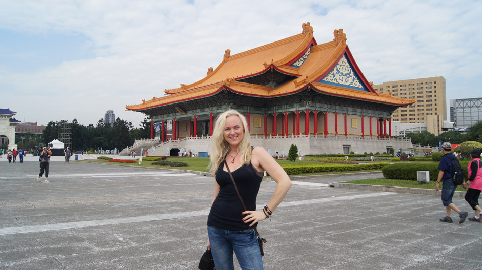 Leaves’ Eyes + Atrocity in Taipei