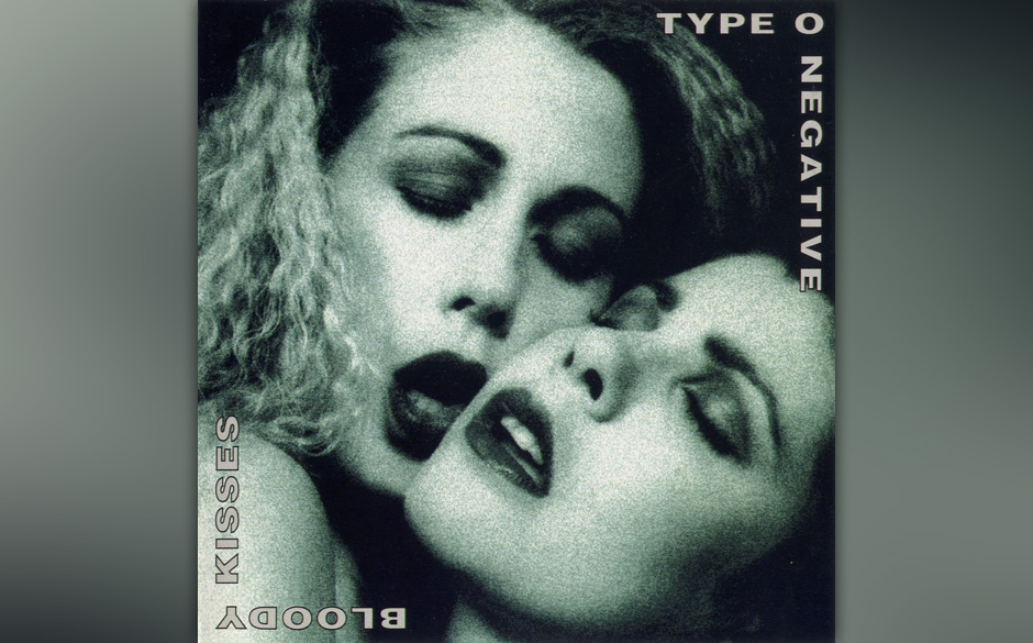 88. Type O Negative: 'Bloody Kisses' (1993)
Mit hünenhafter Statur, tiefem Timbre und schleppenden Suiten stilisierte sich P