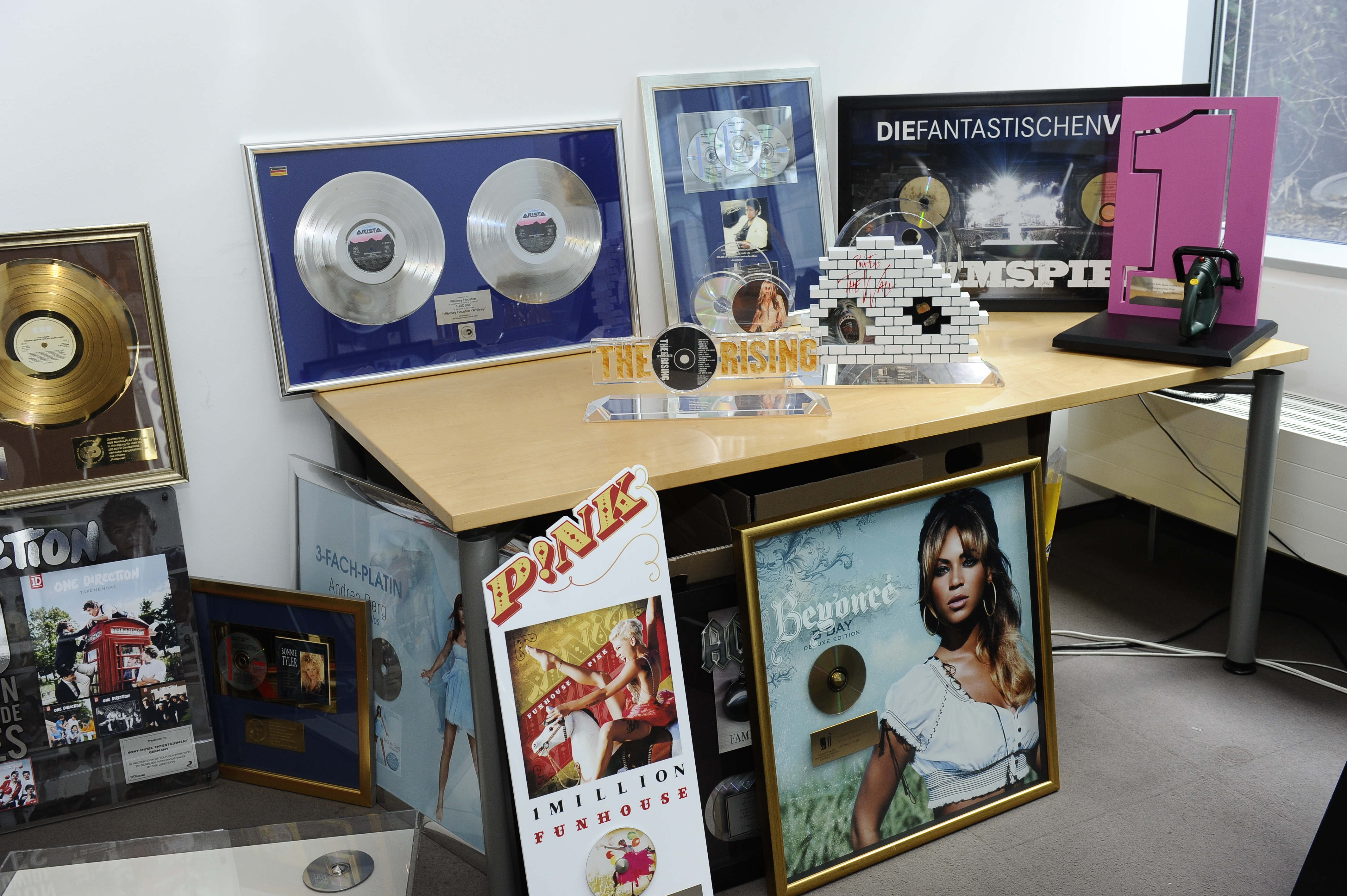 Sony Music Awards  / 
Sony Music Awards - Versteigerung / 
München / Donnerstag, 20. Februar 2014 / 
Foto: BMC-Picture/Do...