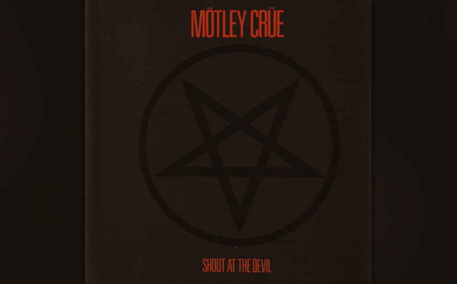 63. Mötley Crüe: 'Shout At The Devil' (1983)
Der Durchbruch für die vier aus L.A., zwei Jahre nach dem Debüt „Too Fa...