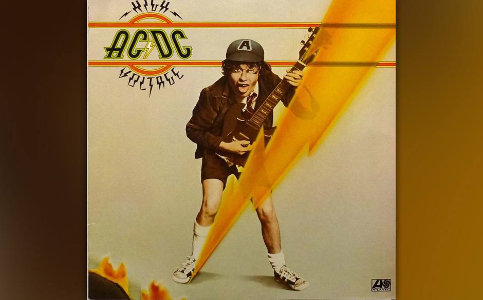 64. AC/DC: 'High Voltage' (1976)
Erste Veröffentlichung auf dem internationalen Markt mit „Live Wire“, dem Party-Abko...