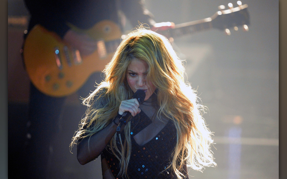 March 27, 2014 - Berlin, GERMANY - Colombian singer Shakira performs during the 2014 Echo Music Awards in Berlin, Thursday, M