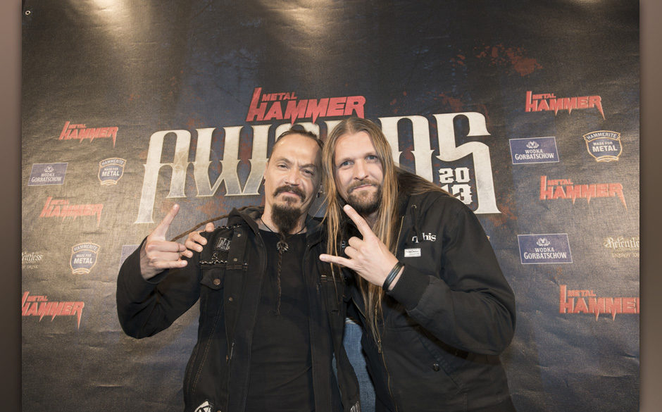 Von Finnland direkt auf den Schwarzen Teppich: Amorphis.