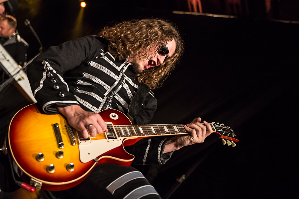 Dr Woo's Rock'n'Roll Circus - Pyras Classic Rock 2014 - 9-8-2014_0024.jpg