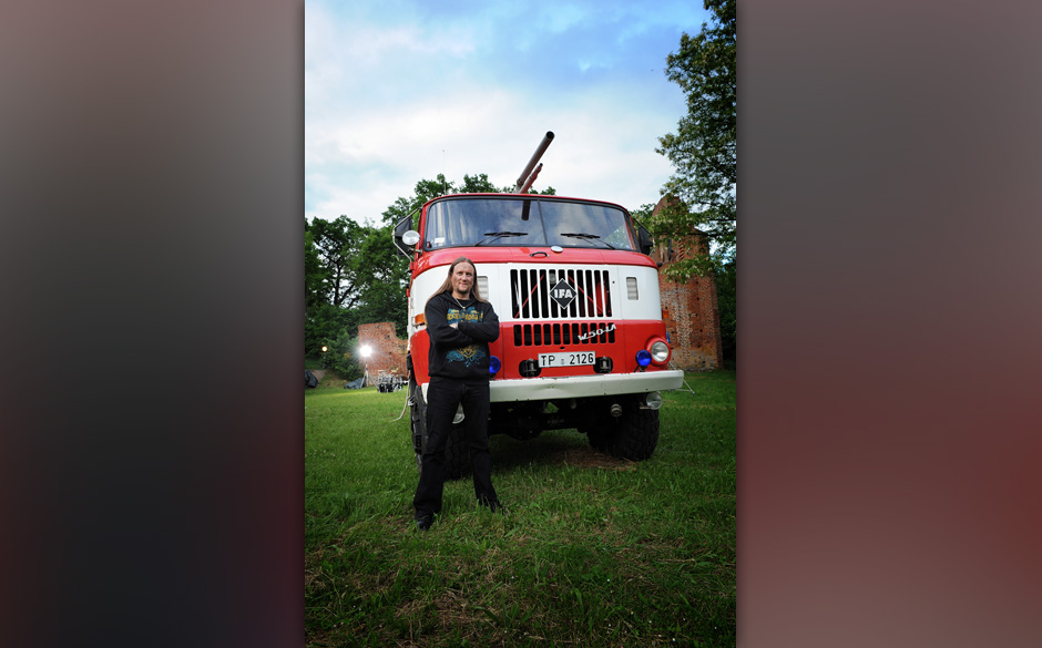 Beim Videodreh zu Amon Amarths ‘Deceiver Of The Gods’