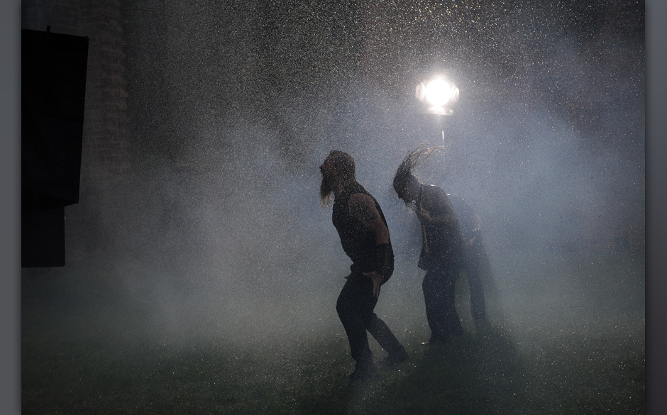 Beim Videodreh zu Amon Amarths ‘Deceiver Of The Gods’