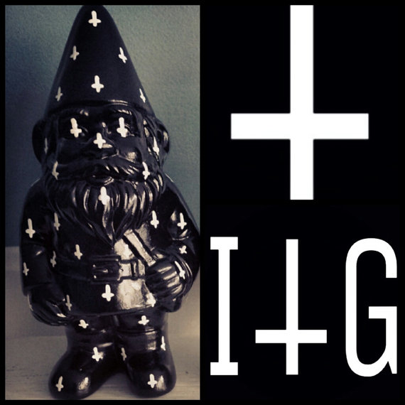 Kreuz Gartenzwerg.jpg