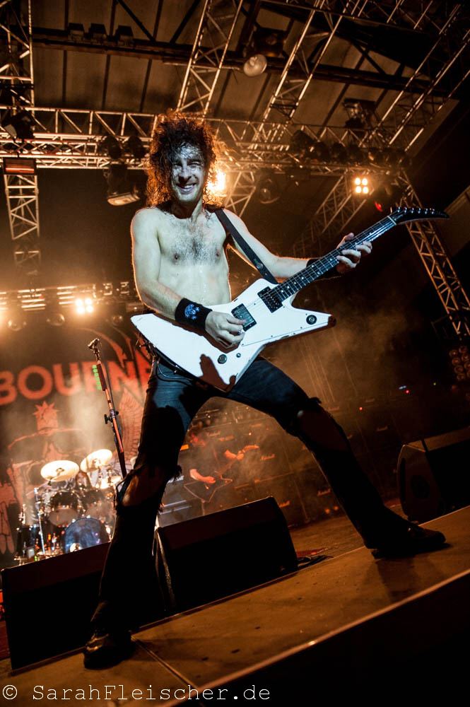 Airbourne live, 06.11.2014, Oberhausen: Turbinenhalle