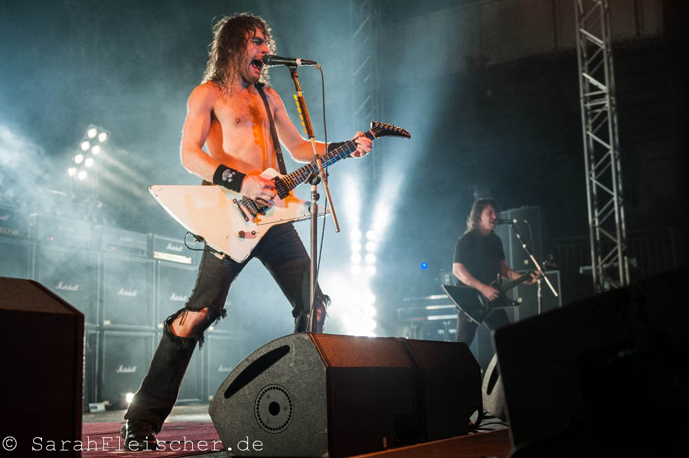 Airbourne live, 06.11.2014, Oberhausen: Turbinenhalle