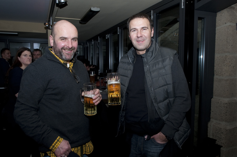 AC/DC-Releaseparty zu ROCK OR BUST, 27.11., Hamburg: Hardrock Cafe