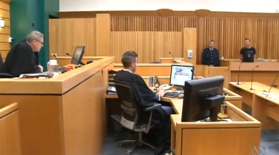 Phil Rudd vor dem Hohen Gericht in Tauranga