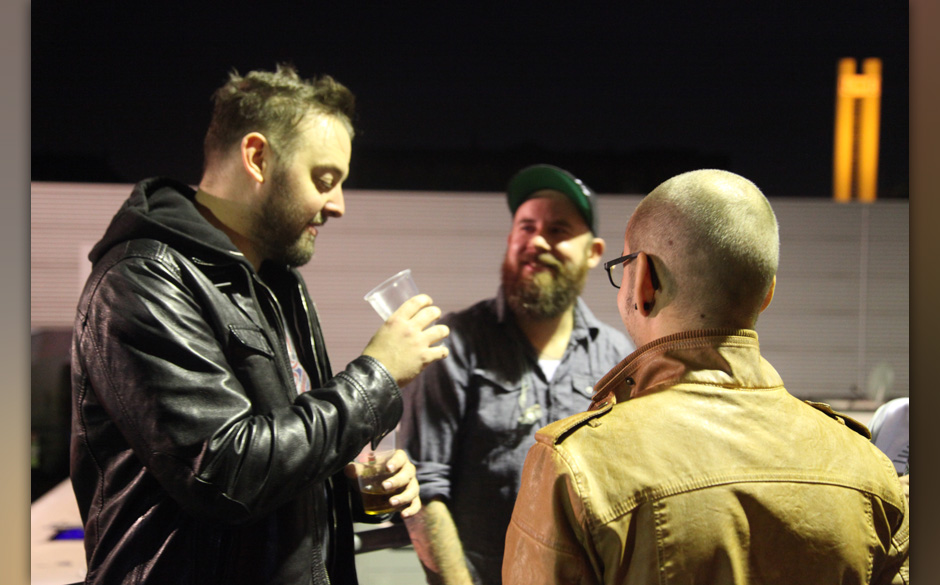 Backstage bei In Flames + Papa Roach + Wovenwar + While Shee Sleeps, Tour 2014