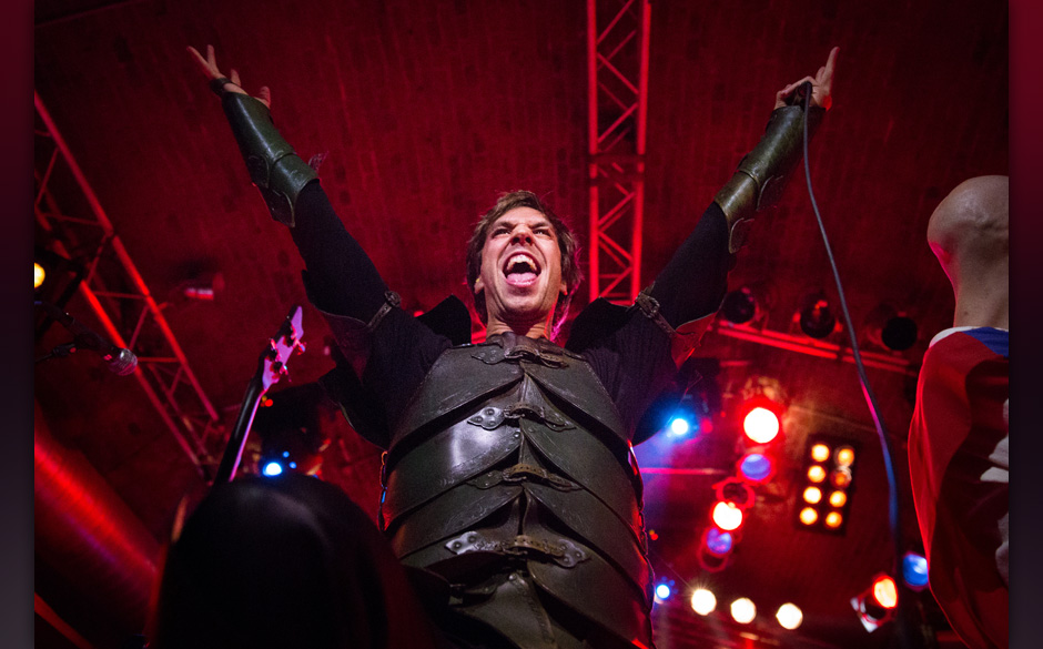 Gloryhammer live