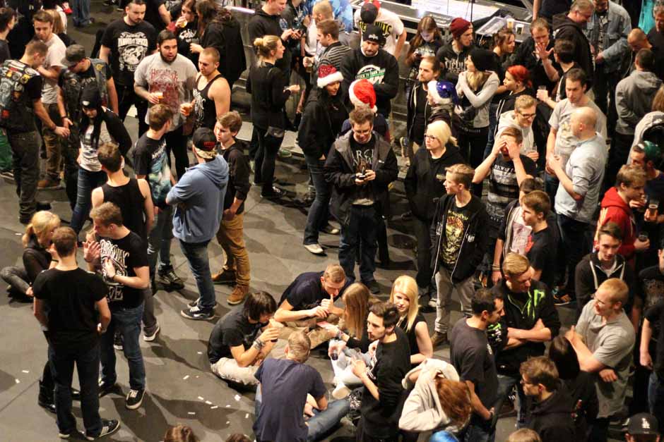 Backstage bei Heaven Shall Burn + Parkway Drive + Northlane + Carnifex, Tour 2014