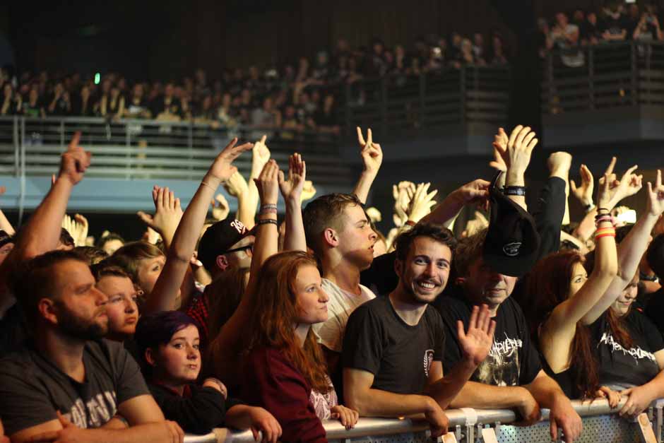 Backstage bei Heaven Shall Burn + Parkway Drive + Northlane + Carnifex, Tour 2014