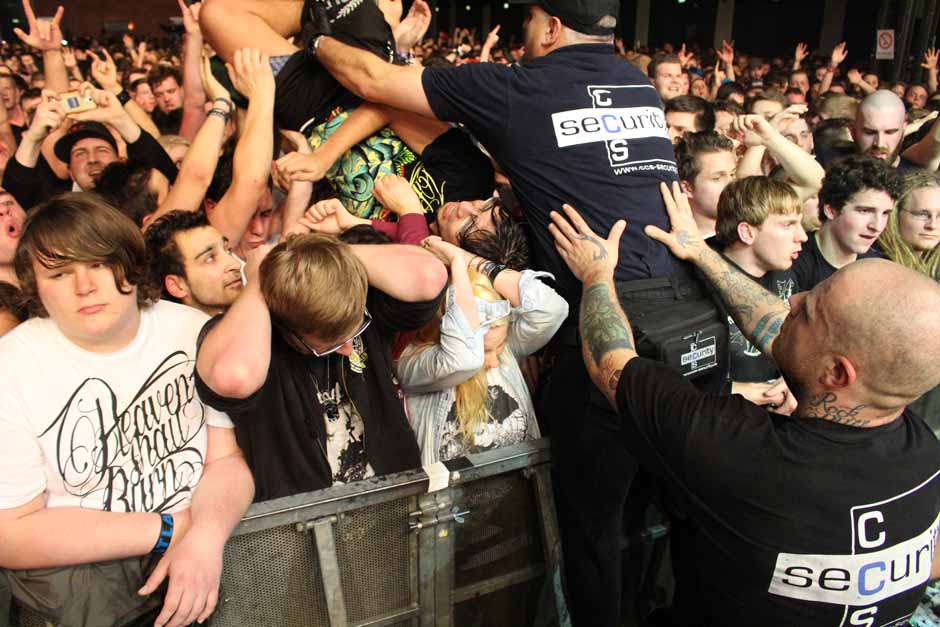 Backstage bei Heaven Shall Burn + Parkway Drive + Northlane + Carnifex, Tour 2014