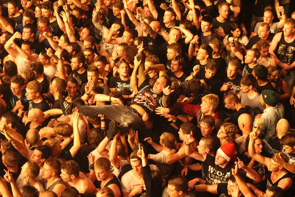 Backstage bei Heaven Shall Burn + Parkway Drive + Northlane + Carnifex, Tour 2014