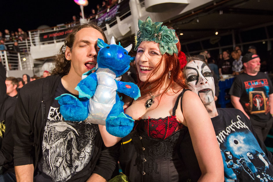 70.000 Tons Of Metal Kreuzfahrt 2015