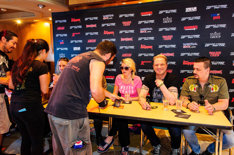 70.000 Tons Of Metal Kreuzfahrt 2015