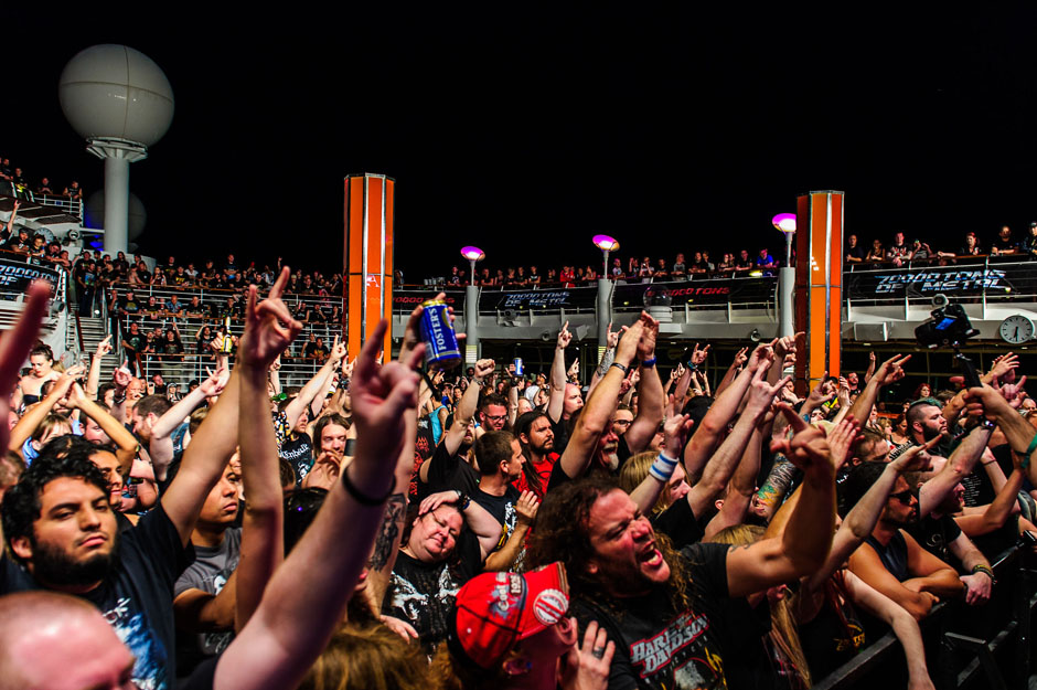 70.000 Tons Of Metal Kreuzfahrt 2015