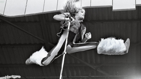 Van Halen sind mit 56,5 Millionen verkauften Alben auf Platz 20