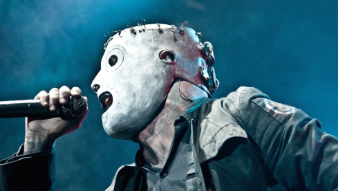Lead Vocalist of Slipknot Corey Taylor performs at The Cypress Hill Smokeout on October 24, 2009 in San Bernardino, Califo...