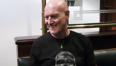 Neuzugang und Phil Rudd-Ersatz, Schlagzeuger Chris Slade