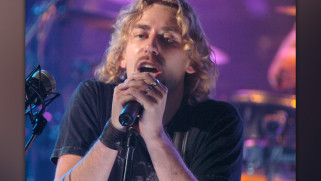 Nickelback live