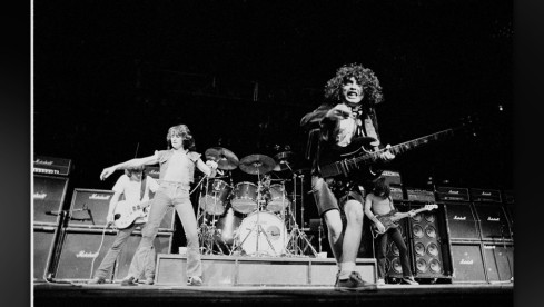 AC/DC with original singer Bon Scott New York 1979