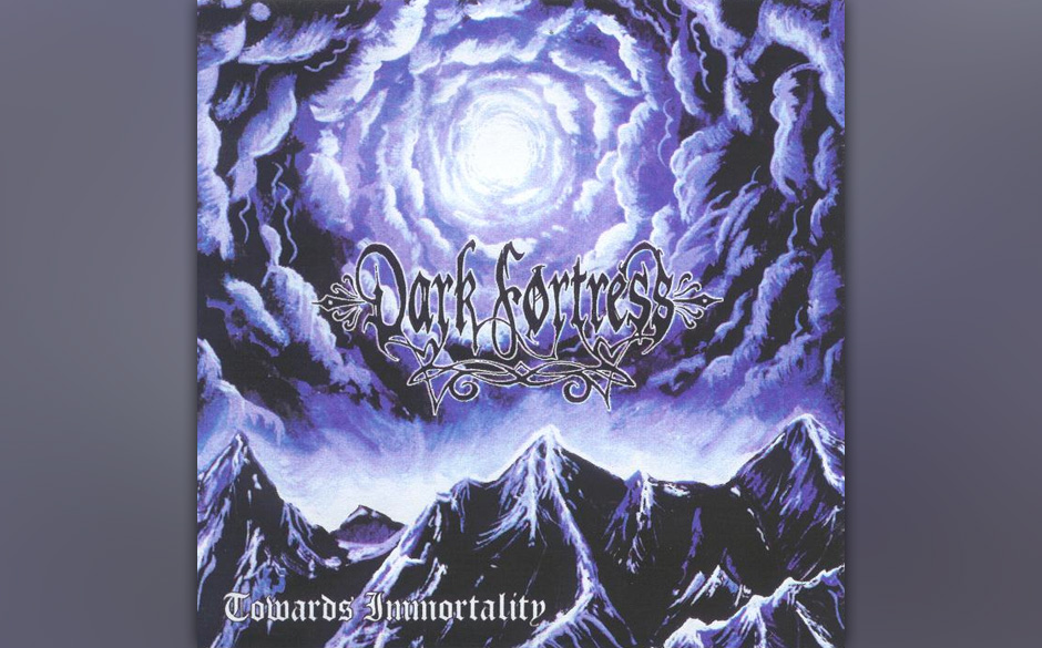 TOWARDS IMMORTALITY von Dark Fortress sieht aus wie...