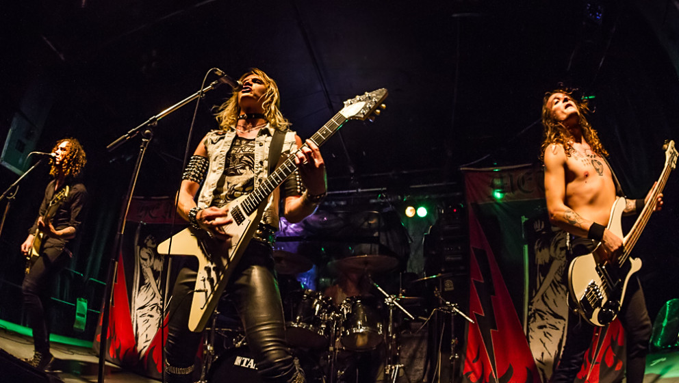 Enforcer live, 09.11.2014, Nürnberg: Hirsch