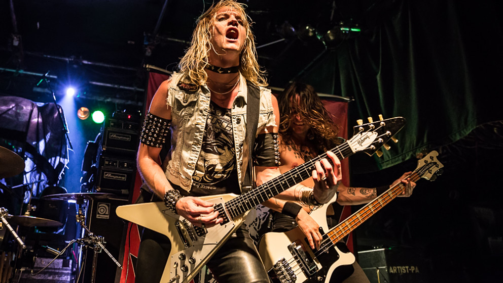 Enforcer live, 09.11.2014, Nürnberg: Hirsch