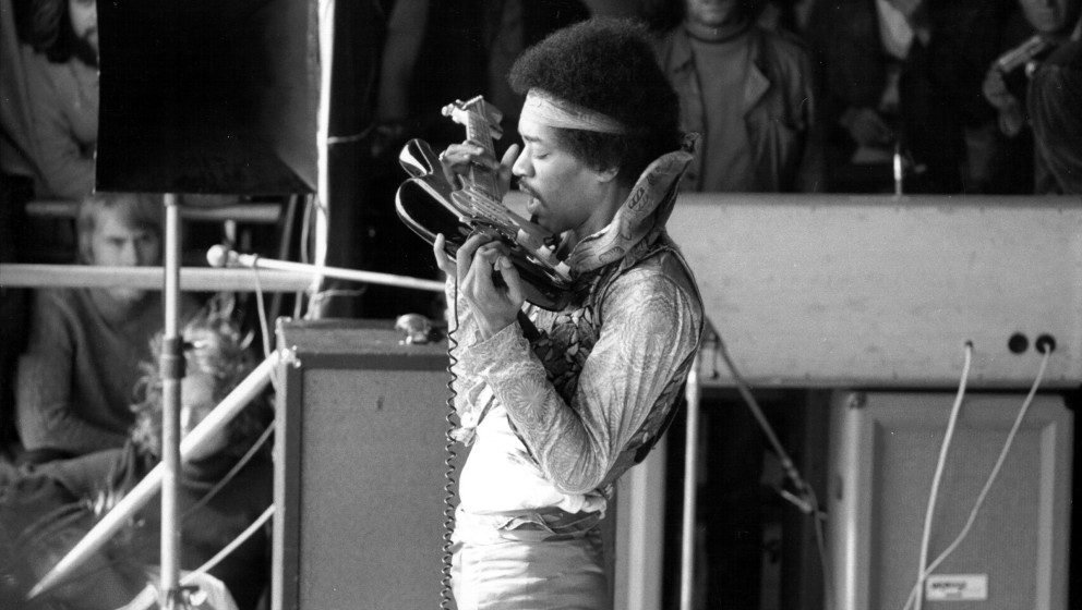 UNSPECIFIED - SEPTEMBER 06:  Photo of Jimi Hendrix  (Photo by Michael Ochs Archives/Getty Images)