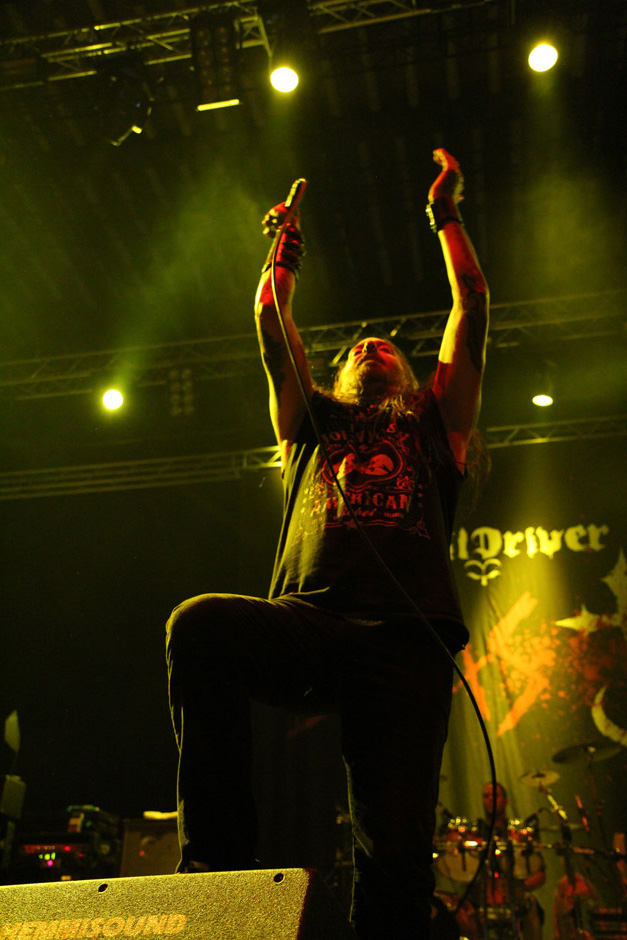 Devildriver live, Earshakerday 2012