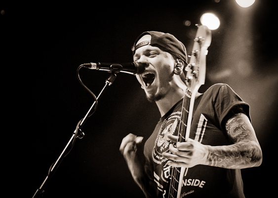 The Ghost Inside, Miss May I, Confession - live 2012