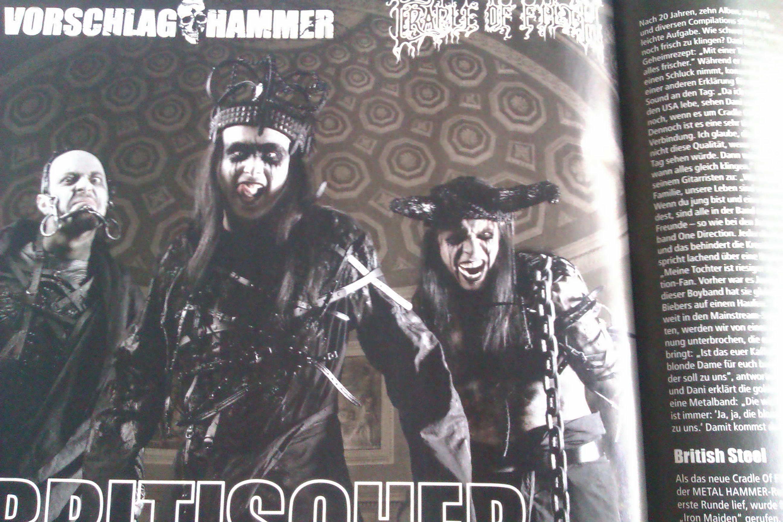 Cradle Of Filth in METAL HAMMER 11/2012