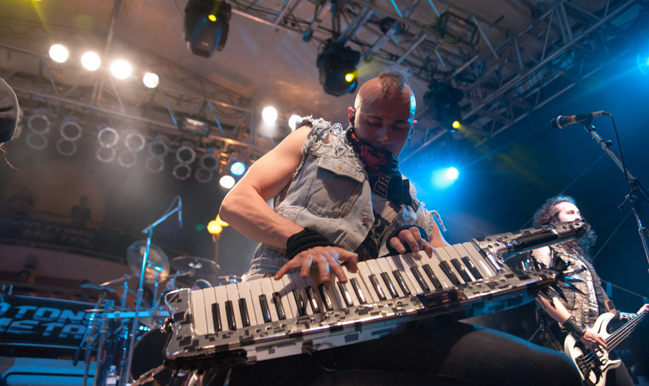 Dragonforce, 70000 Tons Of Metal 2013