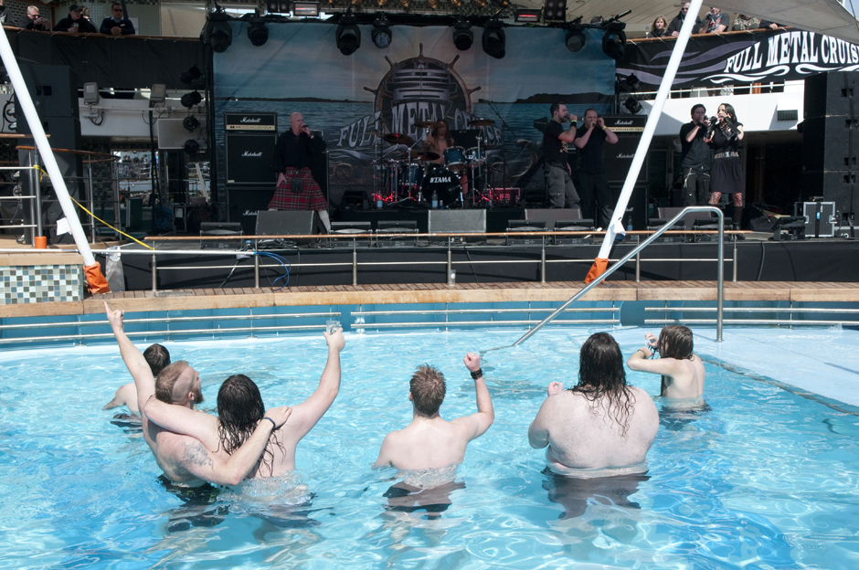 Van Canto live, Full Metal Cruise 2013