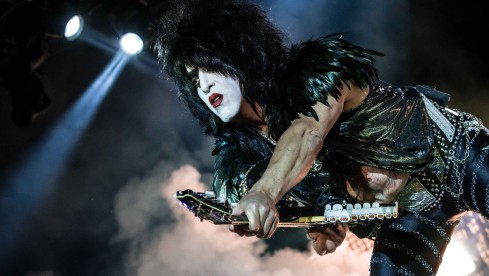 Wenn Kiss zum Maskenball laden ist der METAL HAMMER-Tross natürlich nicht weit. Seht hier die Stimmen zum Konzert in Berlin!